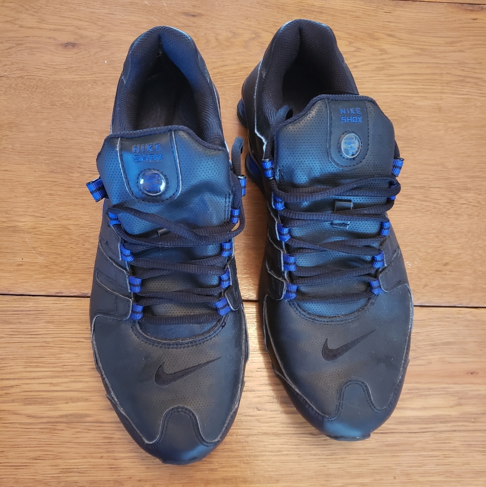 Nike Shox sneakers men's size 11